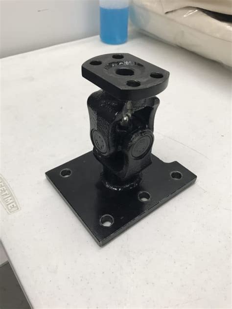 rotating swivel mounting bracket